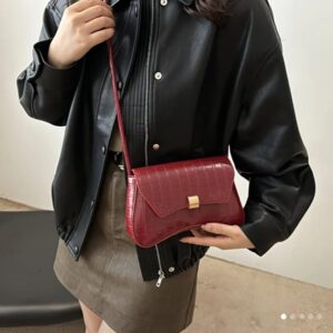 Fashionable Red Color Crocodile Pattern PU Leather Shoulder Bag