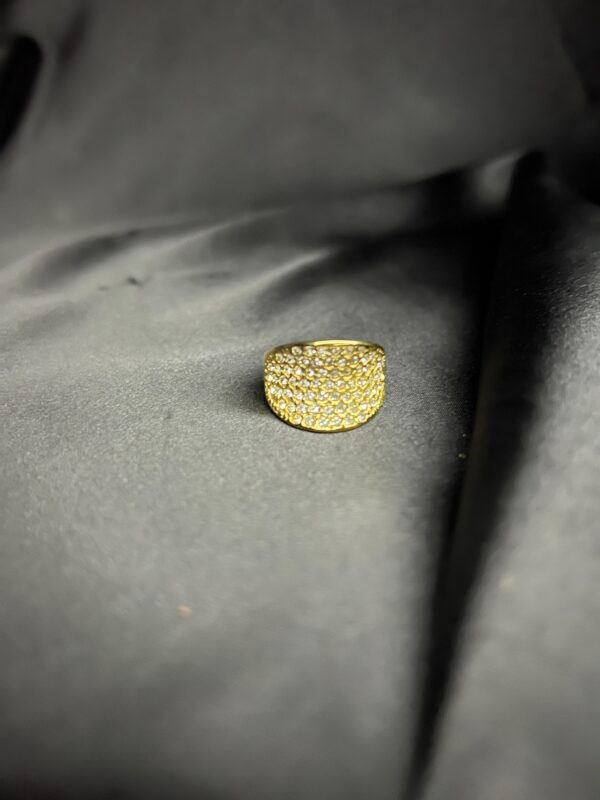 Luxury Stones Golden Ring - Image 2