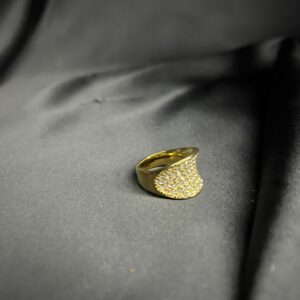 Luxury Stones Golden Ring