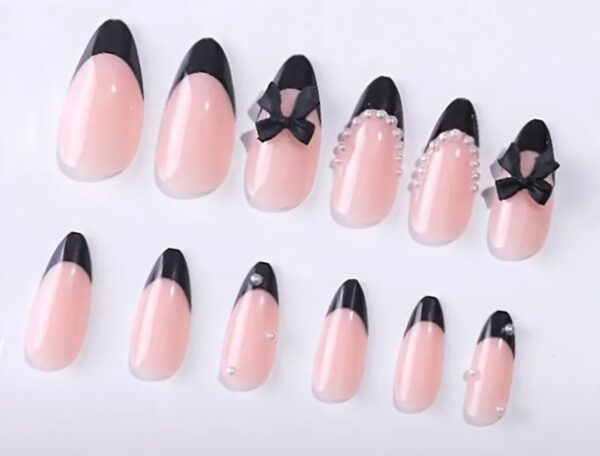 Medium French  Black Almond Fake Nails 3D Steroscopic Bows And Decoration - Image 2