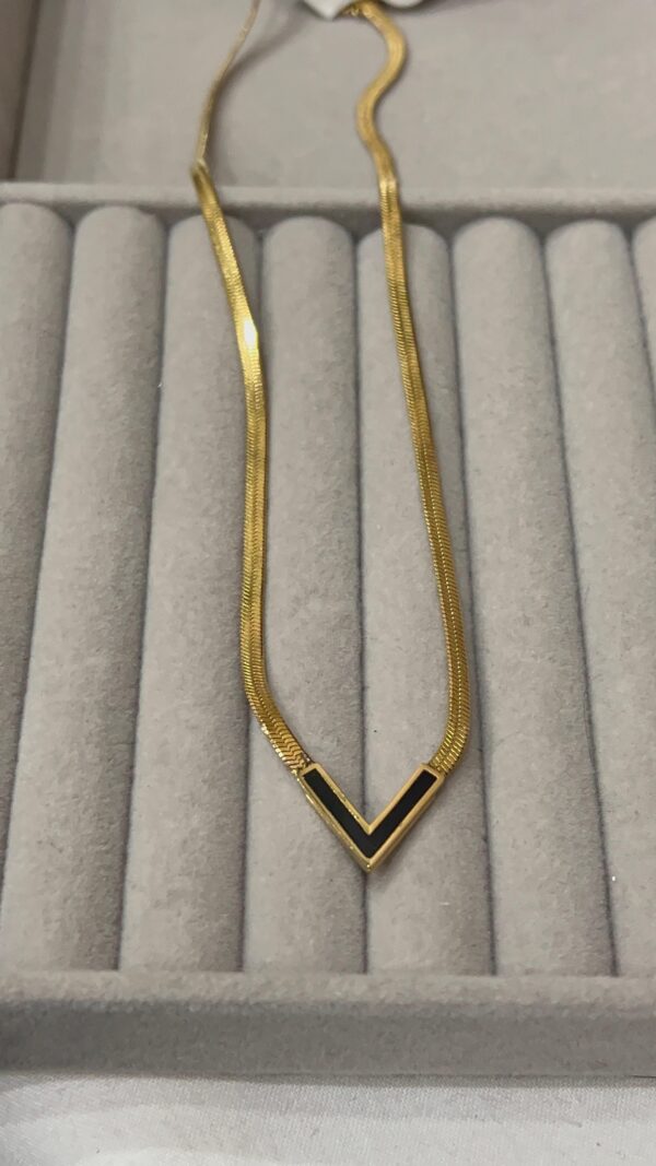 Black V Stone Snake  Stainless Steel Chain